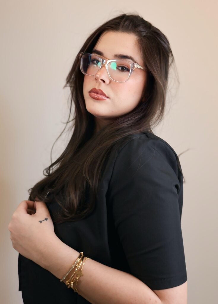 Amanda Flores